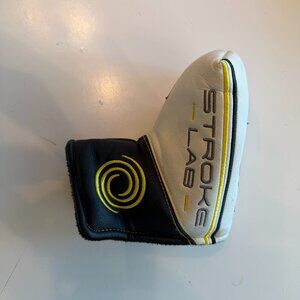 - Odyssey Stroke Lab Blade Putter Headcover
